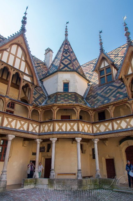 0590 Beaune.jpg - SONY DSC